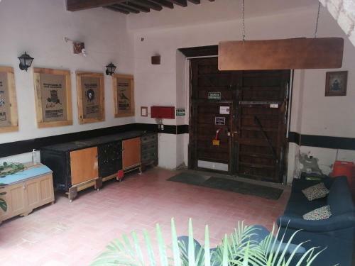 Hostal Hotel Tres Piedras