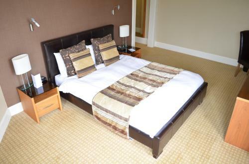 Royal Hotel