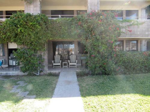 Apartamento Marina Real Condominios
