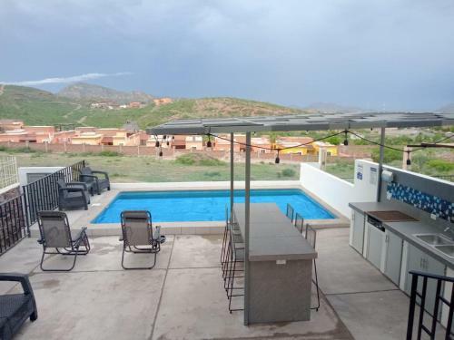 New Home W Private Pool Alberca