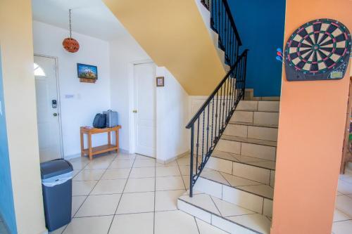 New Home W Private Pool Alberca