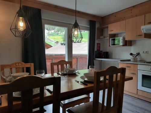 Apartamento Ferienhaus Enzian