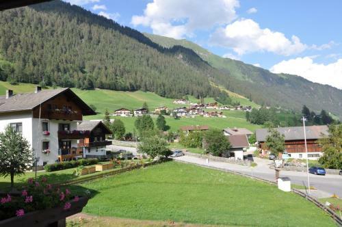 Apartamento Ferienhaus Enzian