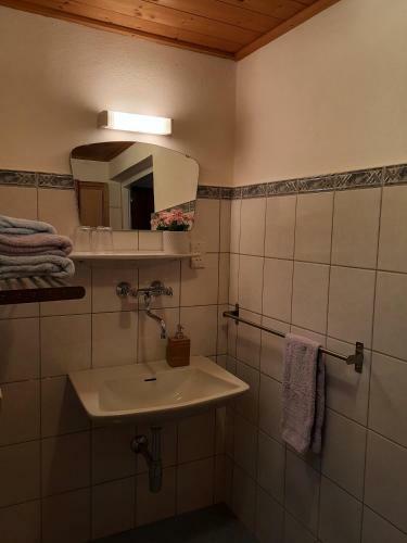 Apartamento Ferienhaus Enzian