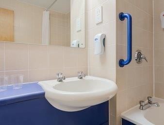 Hotel Days Inn Magor