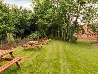 Hotel Days Inn Magor