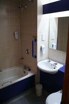 Hotel Days Inn Magor