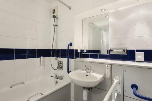 Days Inn Hotel Abington (glasgow)