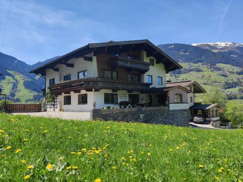 Apartamento Landhaus Zillertal