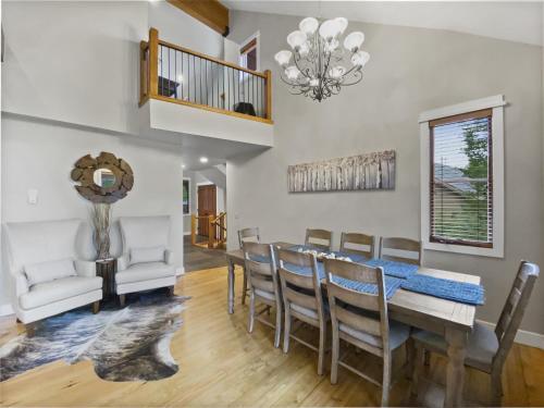 Westridge Chalet Townhouse