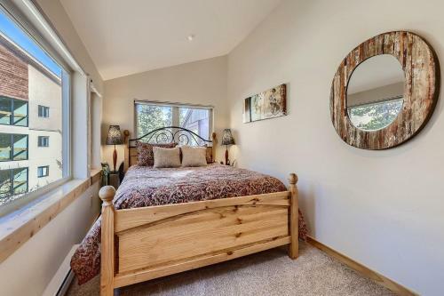 Snodallion Condo Great Breck Location