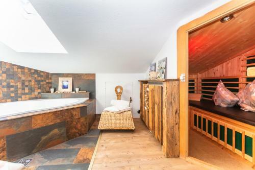 Apartamento Ferienwohnung Maisonette H�ttl