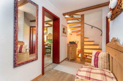 Apartamento Ferienwohnung Maisonette H�ttl