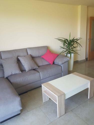 Apartamento En Cambrils, Cerca A La Playa