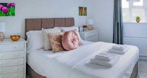 Apartamento Artistic & Modern Design Humphreys Lodge