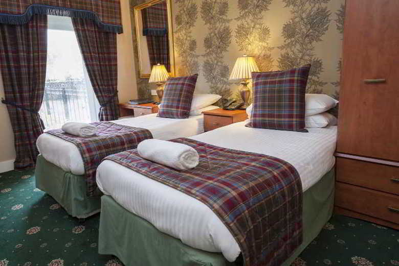 Loch Kinord Hotel