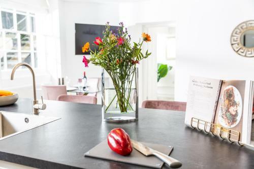 Elizabeth Flat 5 - By Luxury Apartments