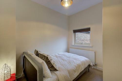 Love Street Cottage