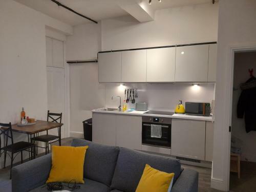 Eastgate Hideaway - Central, Luxury Apartment On Chester's Historic Rows