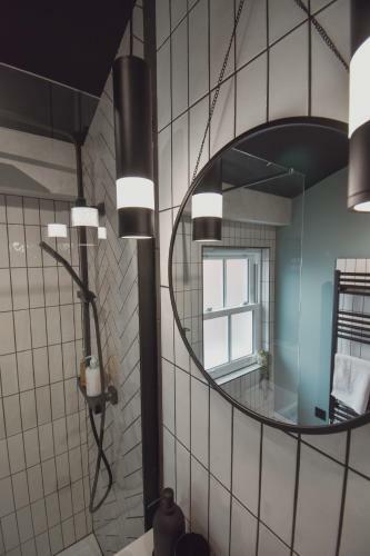 Central Stays - Luxury 3 Bedroom House In Central Chester