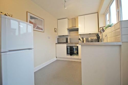 Cheerful Two Bedroom Town House In Chester