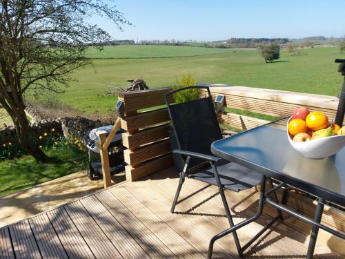 Large Static Motorhome - Stunning Countryside Views