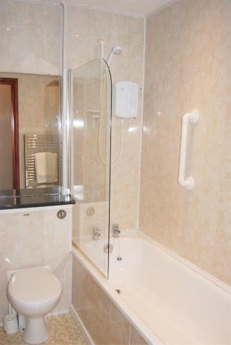 Hostal Kingswood Hotel
