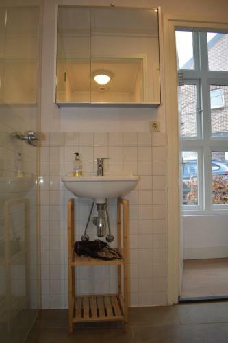 Spacious And Modern Apartment Warmond