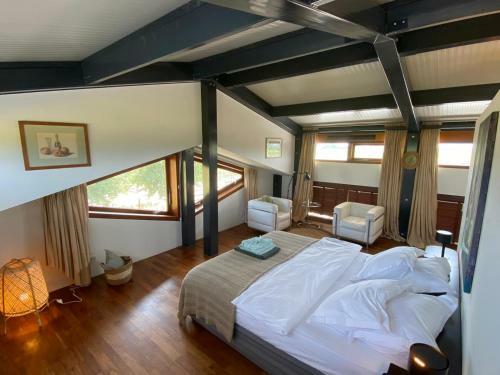 Apartamento Hestar Husid, Het Luxe Paardenhuis