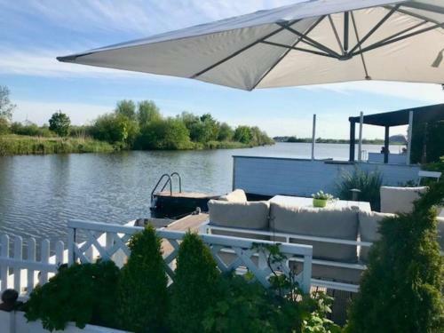 Ferienhaus De Witte Roos Ferienpark Vislust Ijsselmeer