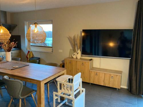 Vakantievilla Met Eigen Strand - Villa With Private Beach