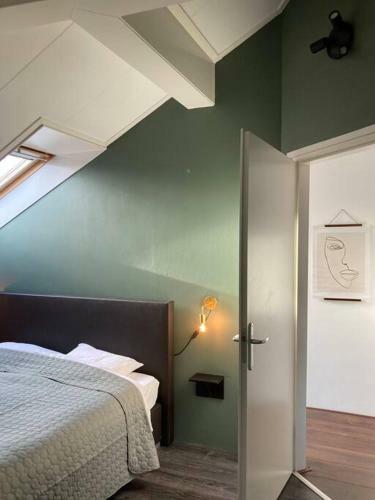 Vakantievilla Met Eigen Strand - Villa With Private Beach