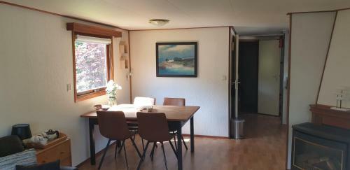 Ruim Vakantie Chalet Zeegse, Drenthe
