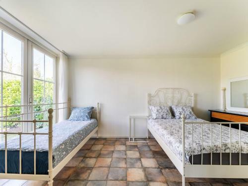 Spacious Holiday Home In Zeewolde With Swimming Pool
