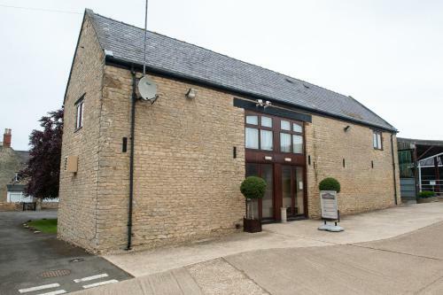 Hostal Church Farm Lodge