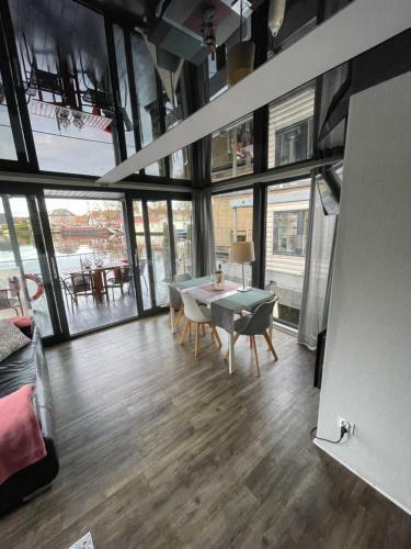 Apartamento Slapen Op Het Water