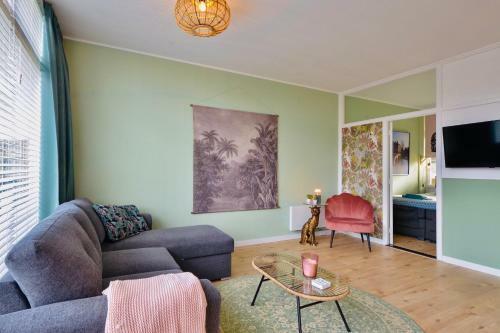 Amsterdam Beach Apartment 34, Private Garden