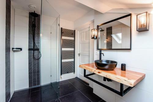 Seawave Apartment