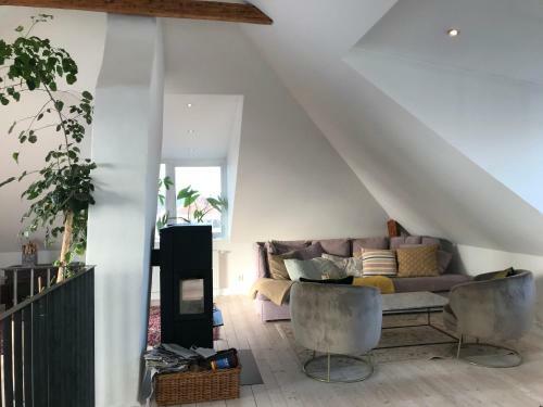 Big And Beautiful Villa In Nyhamnsl�ge
