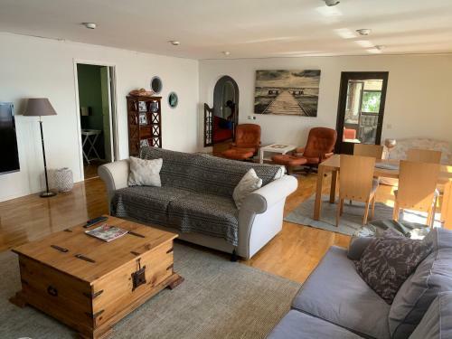 Villa Charming House With Panoramic Sea View Over Br�viken!
