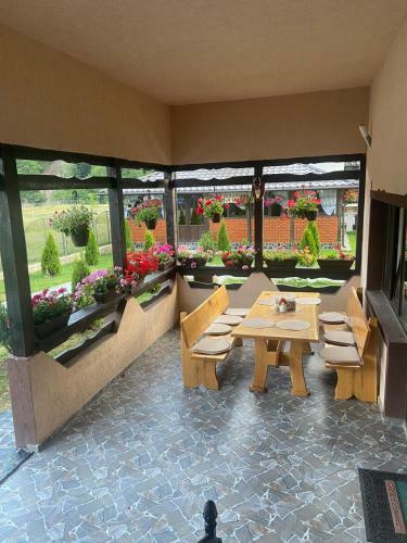 Hostal Pensiunea Perla R�u?or