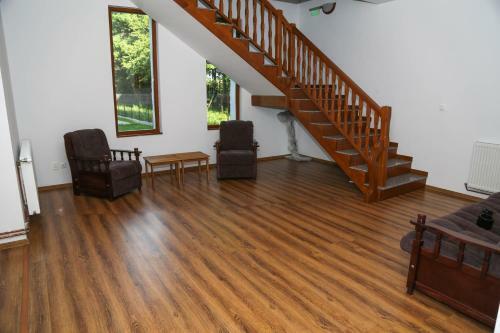 Hostal Pensiunea 2 A-mici