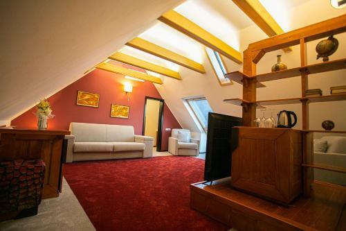 Hostal Vila Dino
