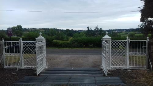 Bed & Breakfast Dundrum House