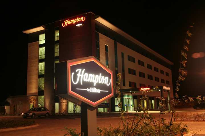 Hotel Hampton By Hilton Newport East