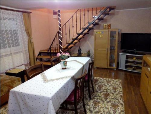 Hostal Casa Verde S?sciori Transalpina