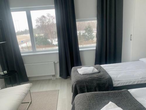 1-bed Apartment In Rosersberg