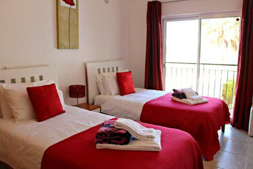 Health Approved Apartment With Ac, Terraces And Pool