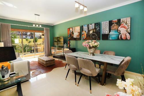 Henri's Apartments - P�tio Do Convento