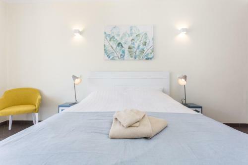 Sitio Da Ponte Family Apartment (sleeps4)